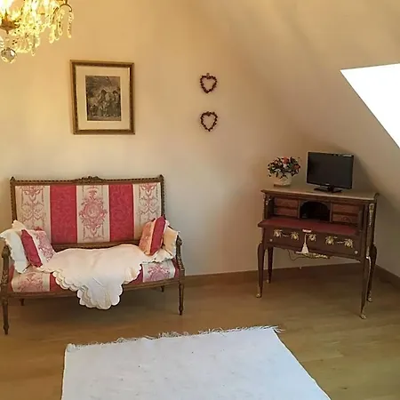 Les Premices De La Foret Bed and Breakfast